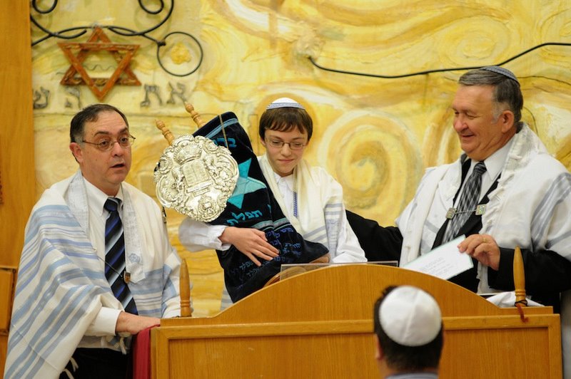 פרדי פאר | חזן ועורך טקסטים